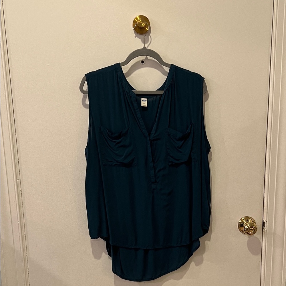 Old Navy Dark Blue Sleeveless Blouse